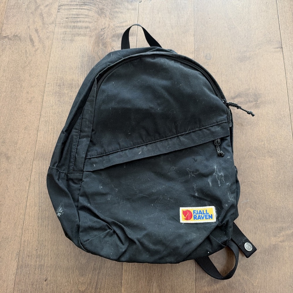 Fjallraven Vardag 16L Everyday Outdoor Canvas Backpack Black G-1000 Daypack
